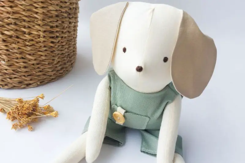 Molde de cachorrinho de pano em PDF para imprimir e costurar em casa

